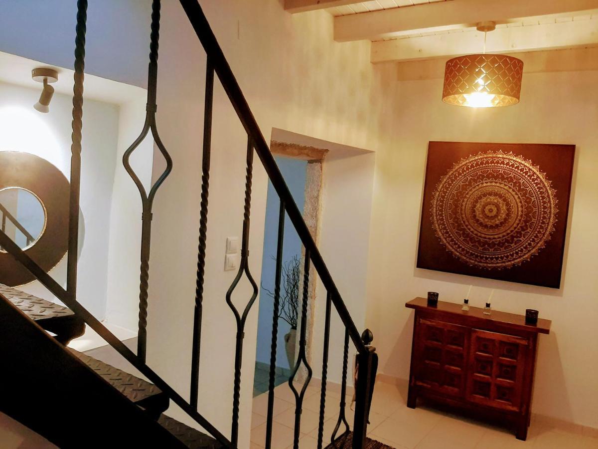 Villa Aspros - Traditionell, Ruhig Und Strandnah Liapades Ngoại thất bức ảnh