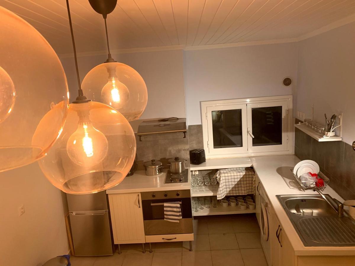 Villa Aspros - Traditionell, Ruhig Und Strandnah Liapades Ngoại thất bức ảnh