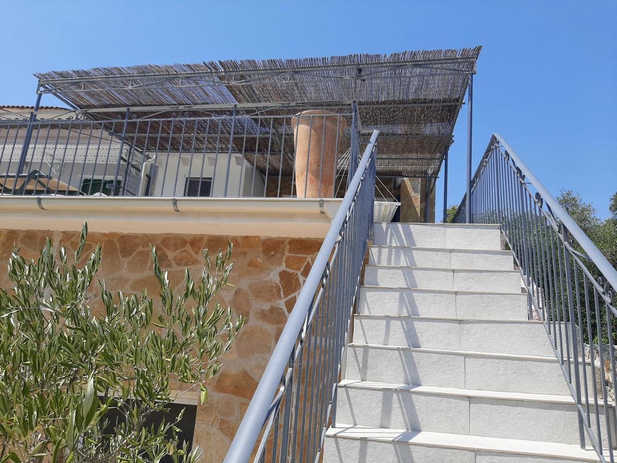 Villa Aspros - Traditionell, Ruhig Und Strandnah Liapades Ngoại thất bức ảnh